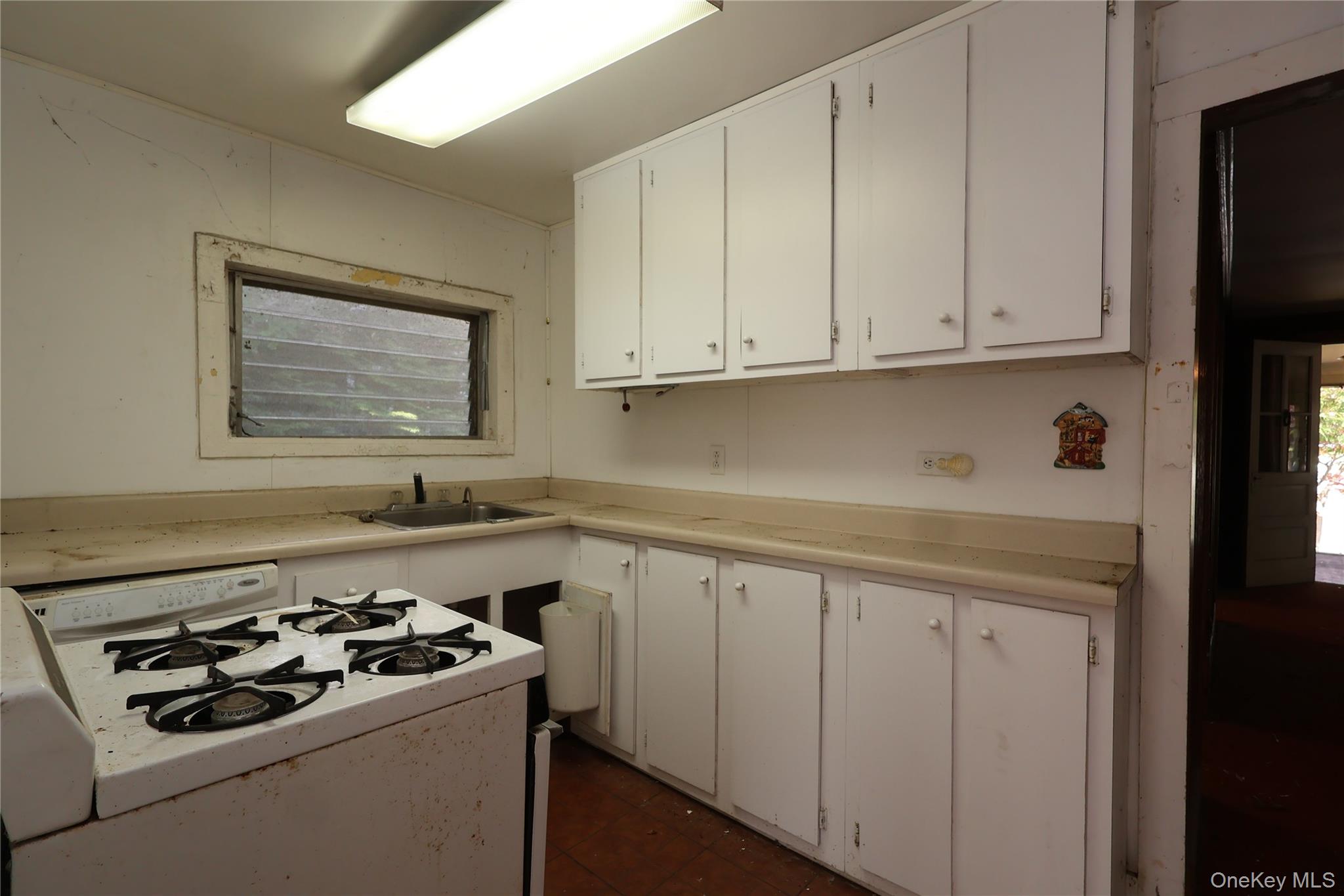15 Well Road Walden, NY 12586 - Photo 26 of 40 Kitchen area