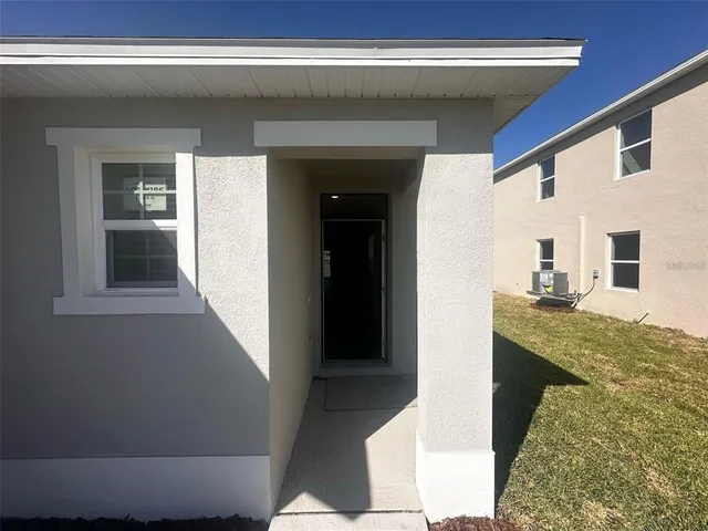 $2,700 | 3298 BRIARWOOD Grv Drive, Ocoee, FL 34761