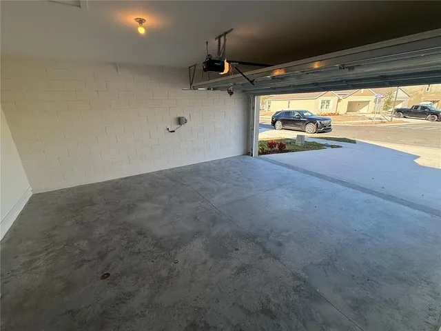 a view of a garage