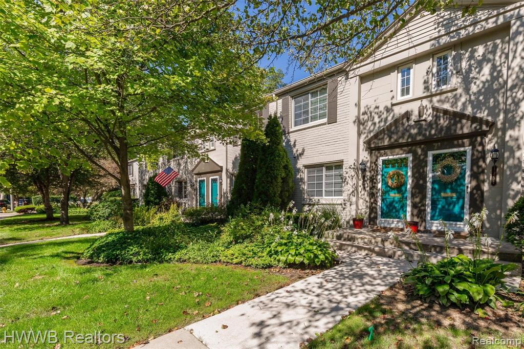 1751 Graefield Road Birmingham, MI 48009 - Photo 3 of 22