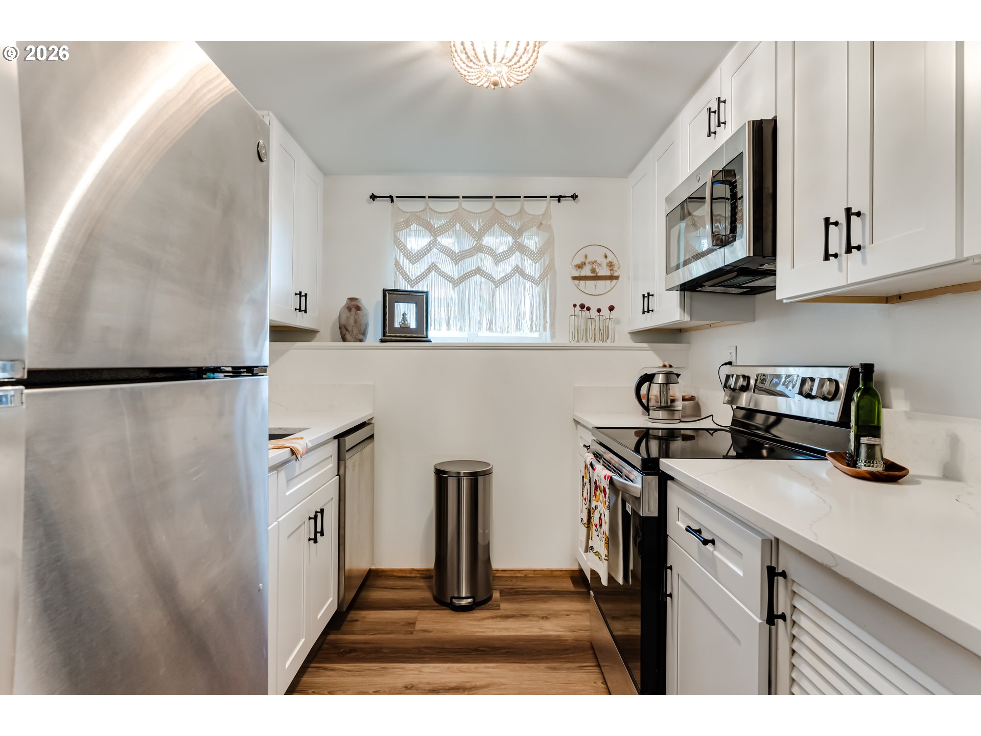 4083 Donald Street, Unit A Eugene, OR 97405 - Photo 12 of 33 Kitchen