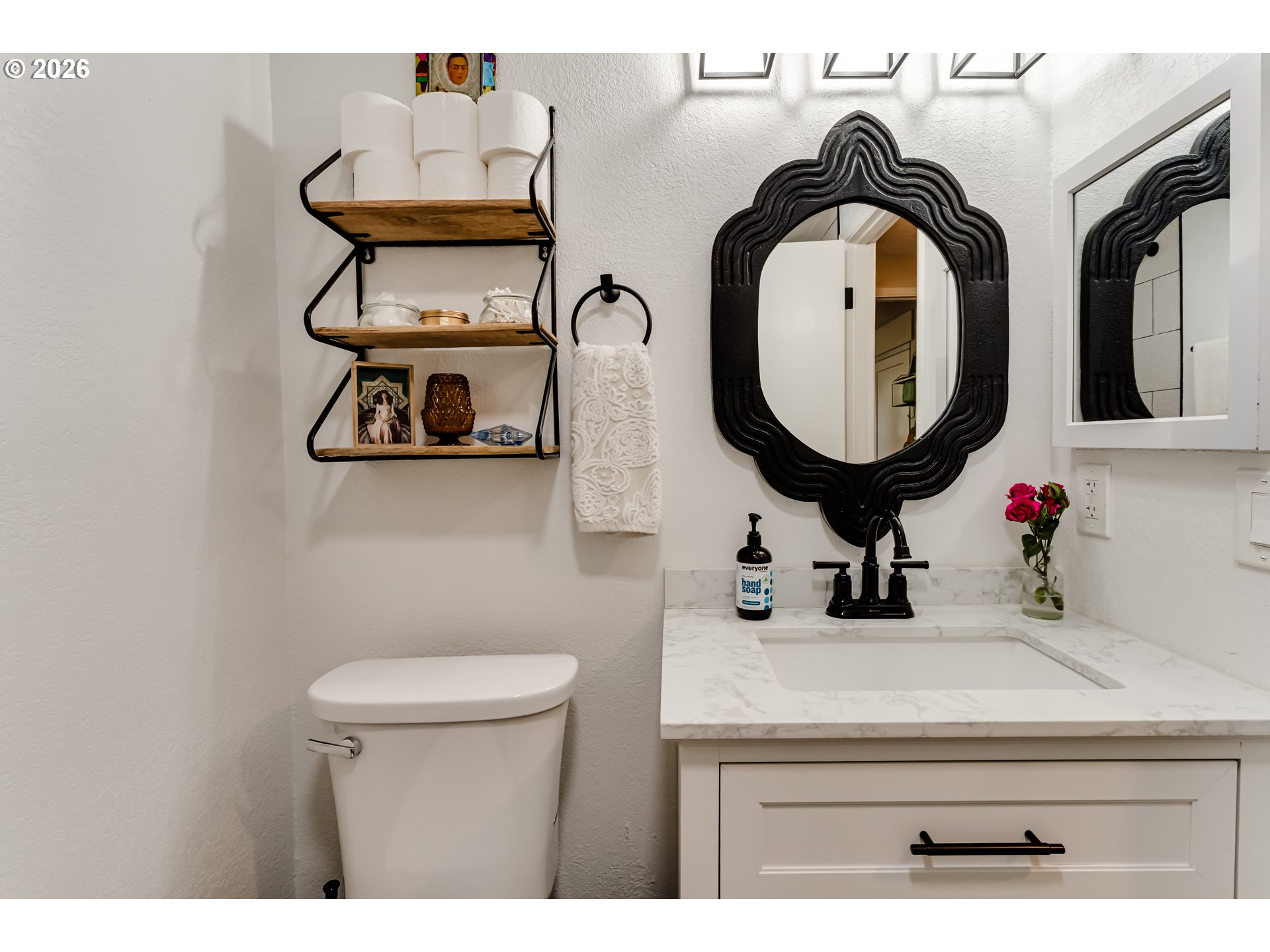 4083 Donald Street, Unit A Eugene, OR 97405 - Photo 24 of 33 Bathroom