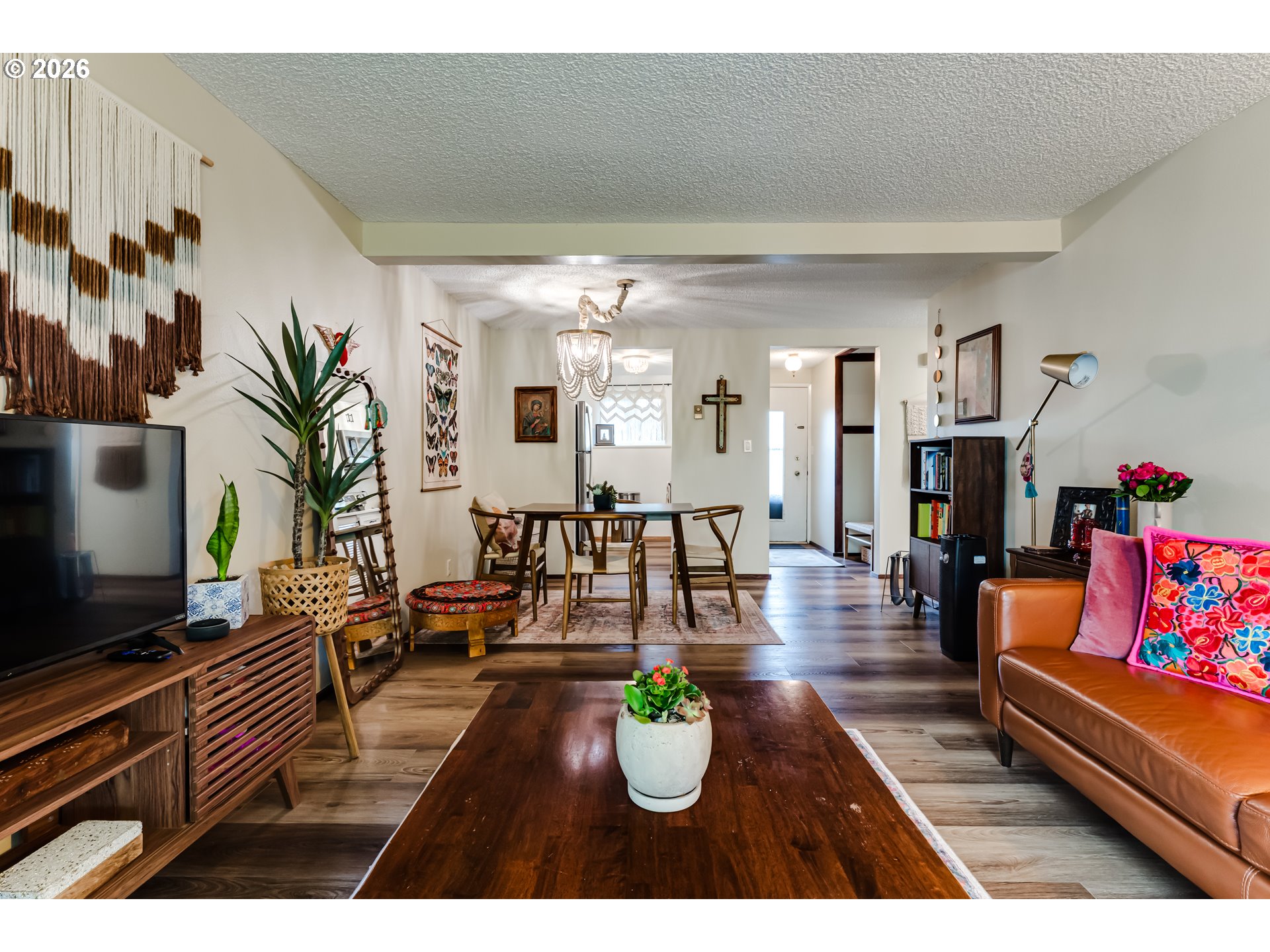 4083 Donald Street, Unit A Eugene, OR 97405 - Photo 10 of 33 Living Room/Dining Room