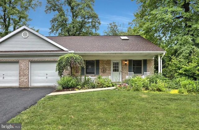 $249,900 | 56 Timber Villa, Elizabethtown, PA 17022