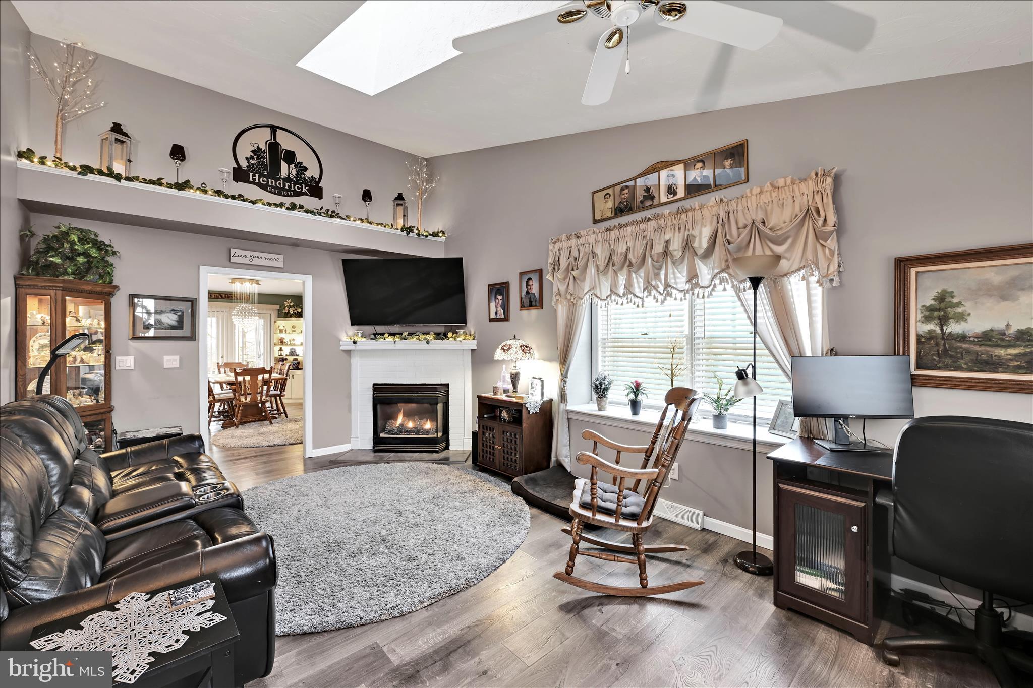 56 Timber Villa Elizabethtown, PA 17022 - Photo 11 of 31 Living Area