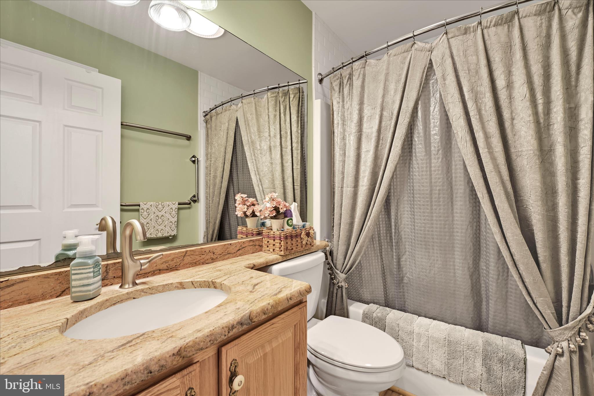 56 Timber Villa Elizabethtown, PA 17022 - Photo 20 of 31 Bathroom