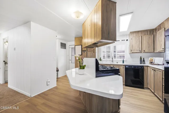 $365,000 | 24 La Encina, Newbury Park, CA 91320