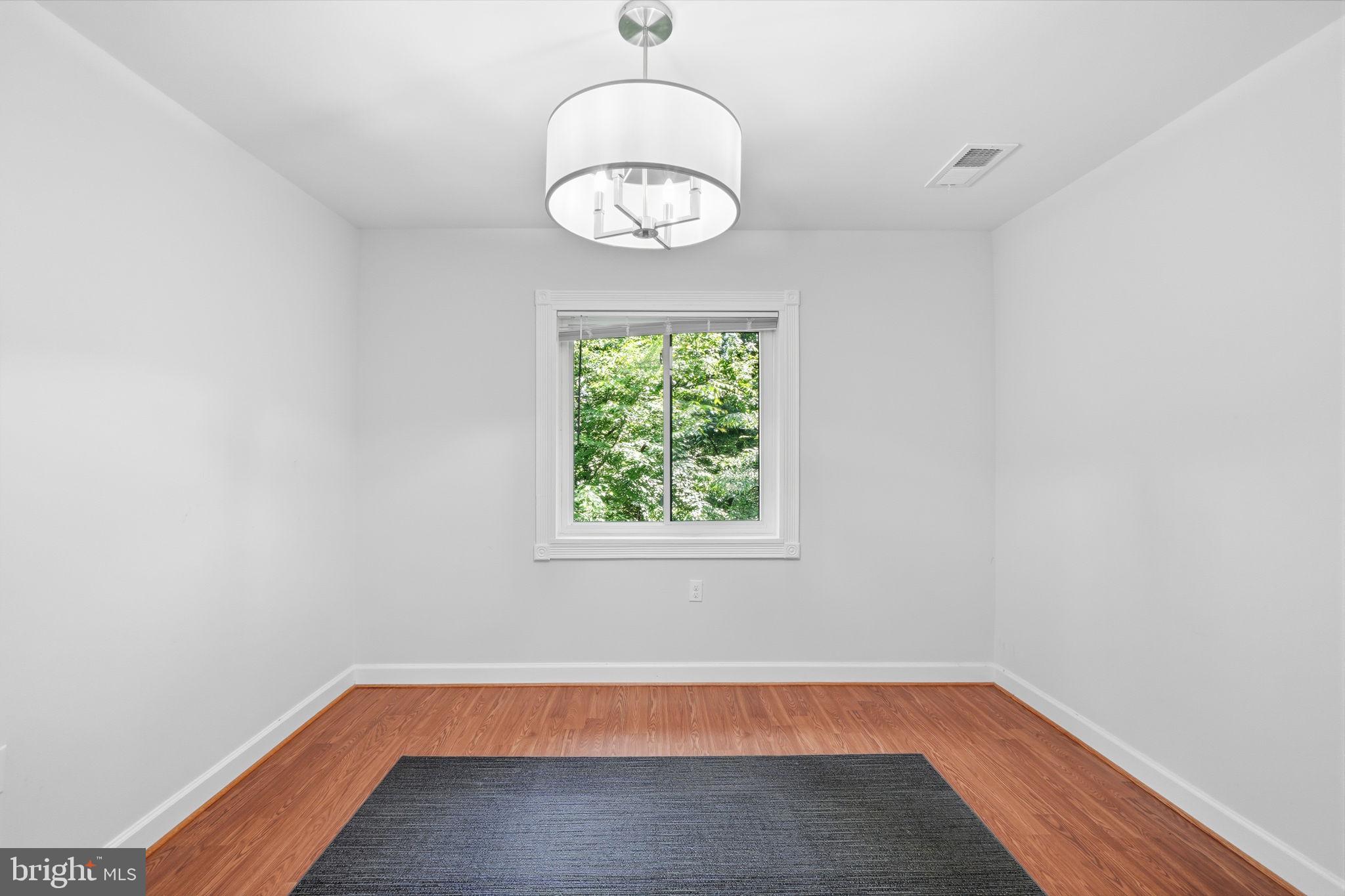 1558 Northgate Square, Unit 32B Reston, VA 20190 - Photo 9 of 24