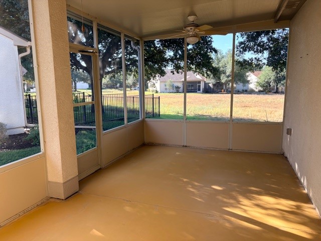 318 Crockett Loop Georgetown, TX 78633 - Photo 13 of 29 an empty room with wooden floor and windows