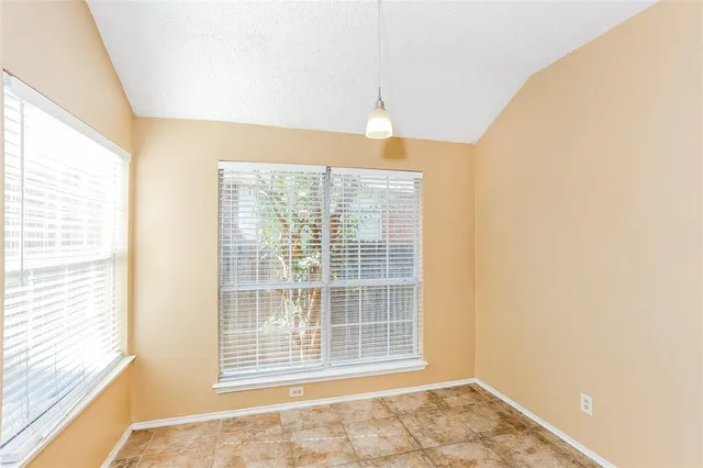 $1,885 | 2720 Clovermeadow Drive, Fort Worth, TX 76123