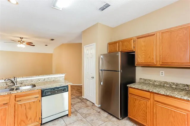 $1,885 | 2720 Clovermeadow Drive, Fort Worth, TX 76123