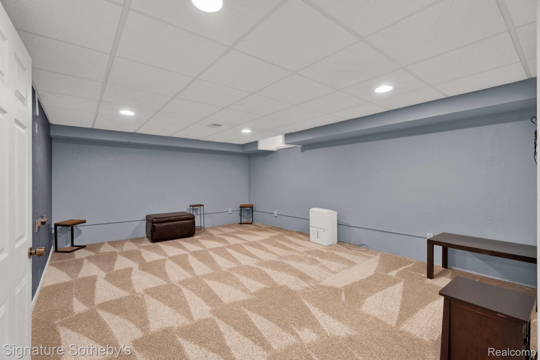 1325 East 14 Mile Road Birmingham, MI 48009 - Photo 32 of 57 Gallery Image 32