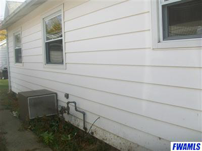 1010 Adams Street Decatur, IN 46733 - Photo 4 of 15