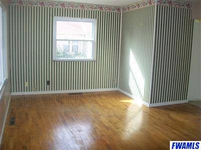 1010 Adams Street Decatur, IN 46733 - Photo 8 of 15