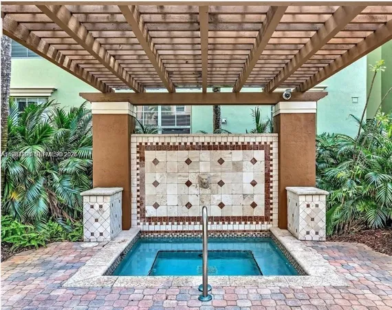 $2,450 | 1919 Van Buren Street, Unit 111A, Hollywood, FL 33020