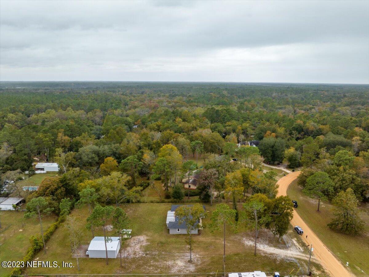 4755 Leopard Circle Middleburg, FL 32068 - Photo 36 of 38 an aerial view of residential houses with outdoor space