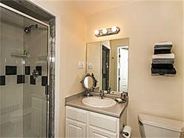 99 Pickwick Road Newton, MA 02468 - Photo 13 of 25 Gallery Image 13