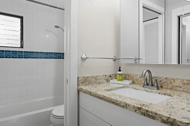 $379,500 | 76-6233 Alii Drive, Unit 264, Kailua-Kona, HI 96740