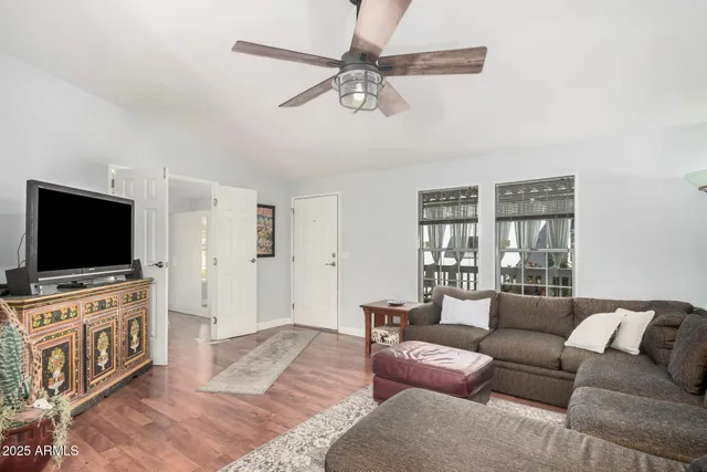 $142,000 | 2233 East Behrend Drive, Unit 60, Phoenix, AZ 85024