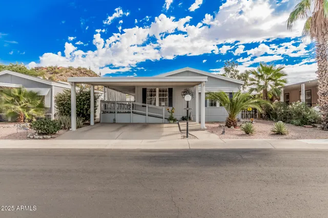 $142,000 | 2233 East Behrend Drive, Unit 60, Phoenix, AZ 85024