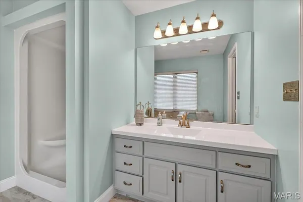 $725,000 | 790 Villa Gran Way, Fenton, MO 63026