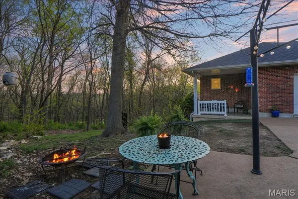 $725,000 | 790 Villa Gran Way, Fenton, MO 63026