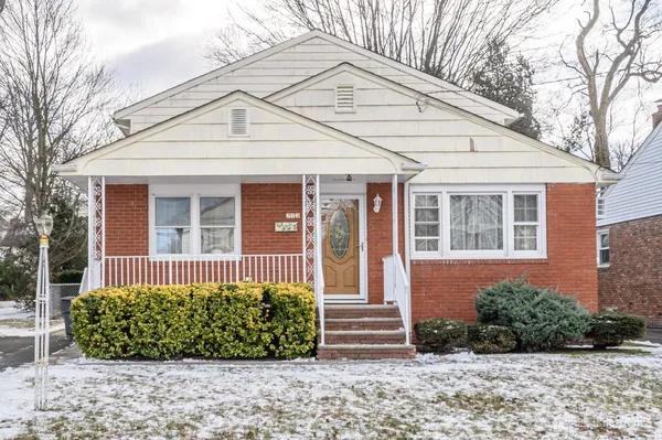 $475,000 | 713 1st Street, Dunellen, NJ 08812