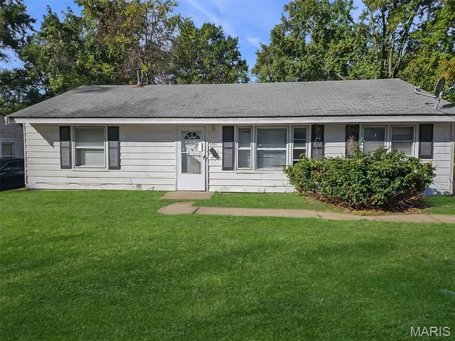 $64,900 | 9741 Vickie Place, St. Louis, MO 63136