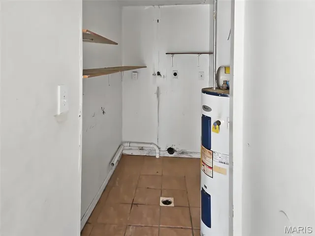 $64,900 | 9741 Vickie Place, St. Louis, MO 63136