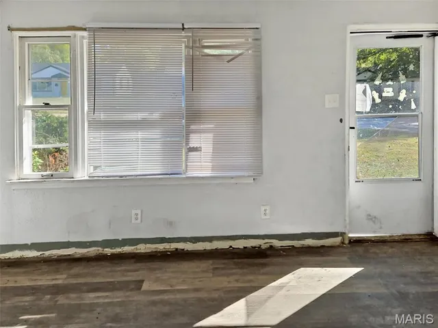 $64,900 | 9741 Vickie Place, St. Louis, MO 63136