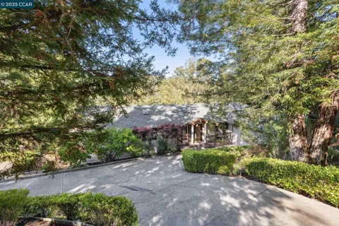 $1,999,000 | 1149 Camino Vallecito, Lafayette, CA 94549