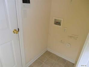 16307 Hayfield Road Charlotte, NC 28213 - Photo 9 of 15 Gallery Image 9