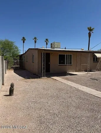 $1,595 | 419 East Alturas Street, Tucson, AZ 85705
