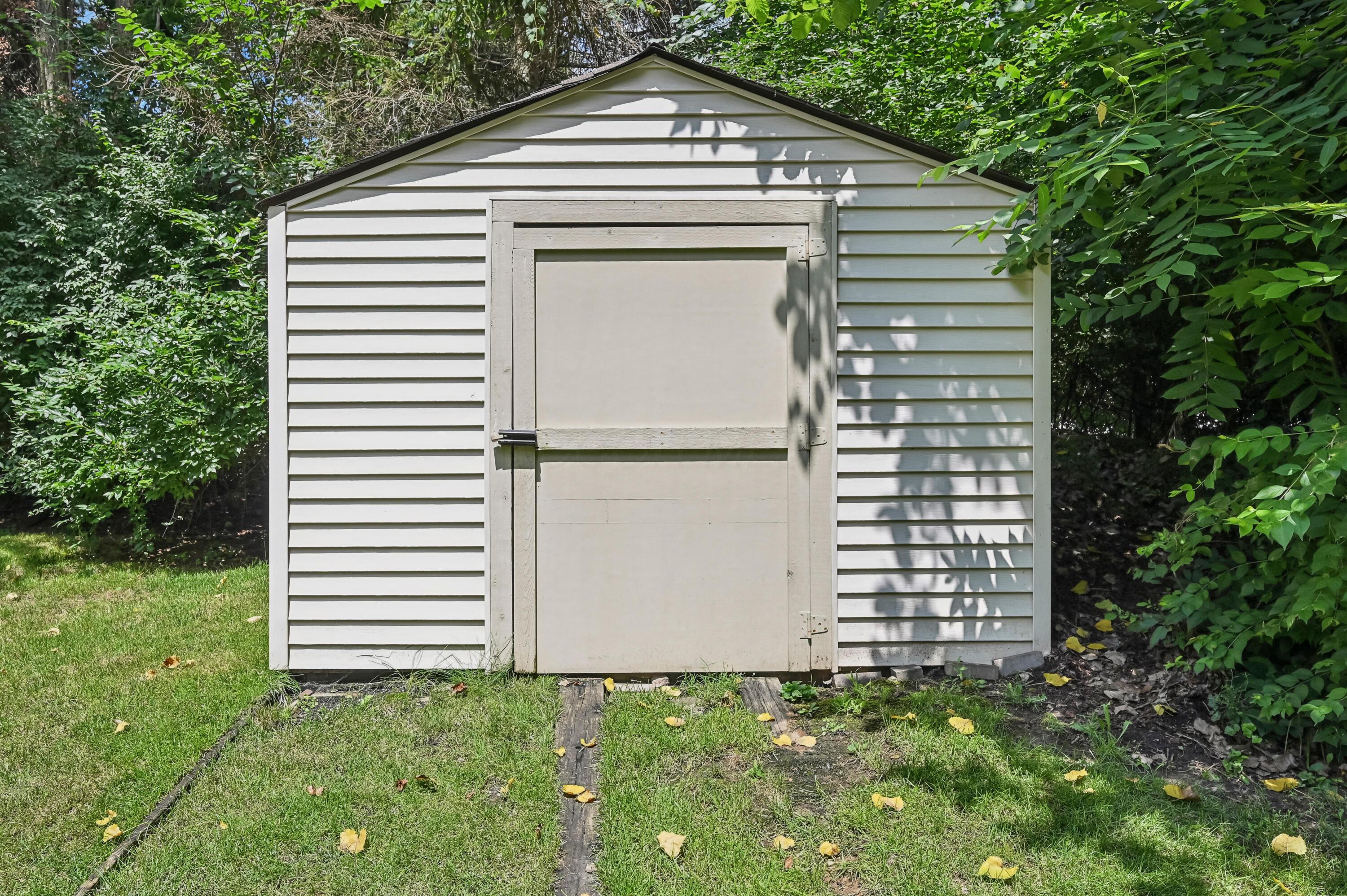 171 Hillgail Road Southwest Pataskala, OH 43062 - Photo 37 of 43 Shed