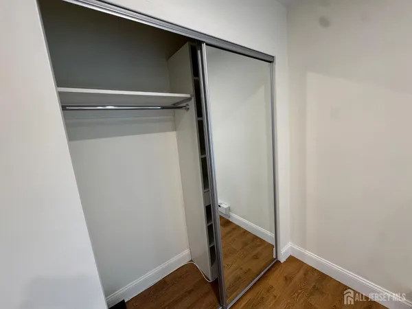 $2,300 | 11 Pine Cluster Circle, Unit F, Manalapan, NJ 07726