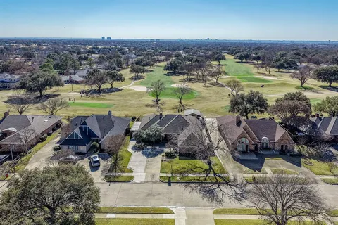 $1,050,000 | 3332 Gatwick Place, Farmers Branch, TX 75234