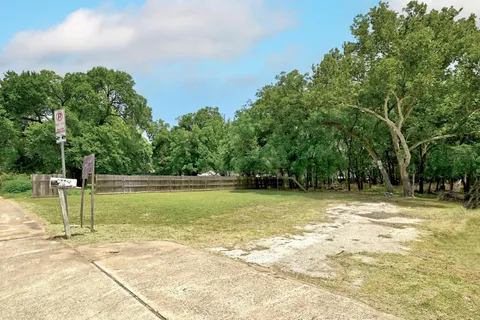 $425,000 | 504 West Elliott Street, Austin, TX 78753