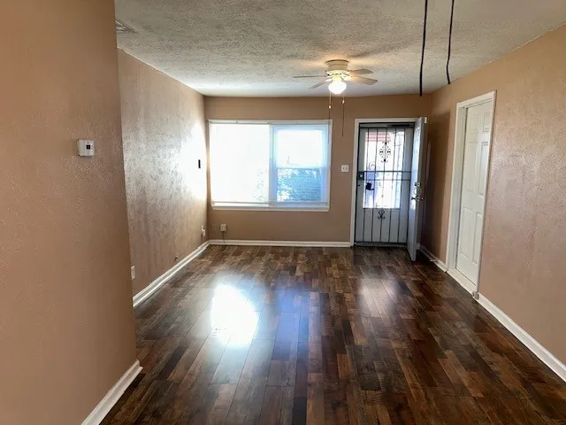 $1,700 | 5425 Bataan Road, Houston, TX 77033