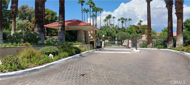 $157,000 | 2809 Los Felices Circle East, Unit G207, Palm Springs, CA 92262