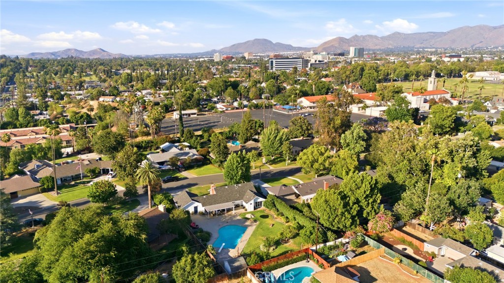 4374 Ramona Drive Riverside, CA 92506 - Photo 49 of 54