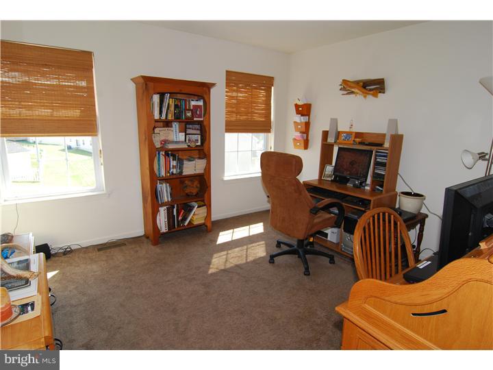 302 Longview Drive Sinking Spring, PA 19608 - Photo 14 of 20 Gallery Image 14