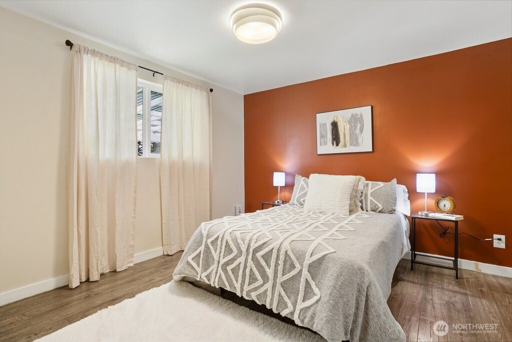 12214 4th Avenue Southwest Seattle, WA 98146 - Photo 20 of 33