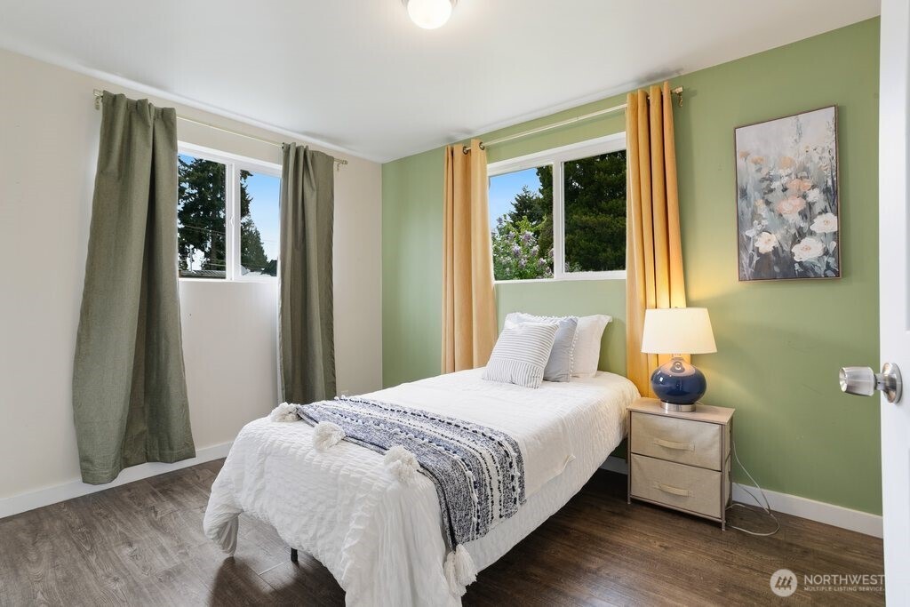 12214 4th Avenue Southwest Seattle, WA 98146 - Photo 22 of 33