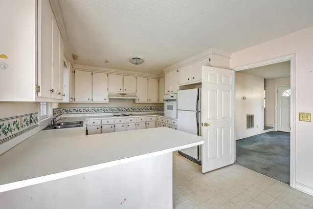 $224,900 | 131 South Cove Drive, West Columbia, SC 29170