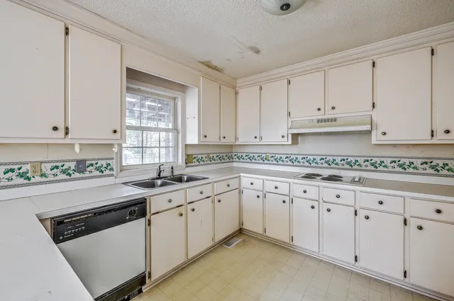 $224,900 | 131 South Cove Drive, West Columbia, SC 29170