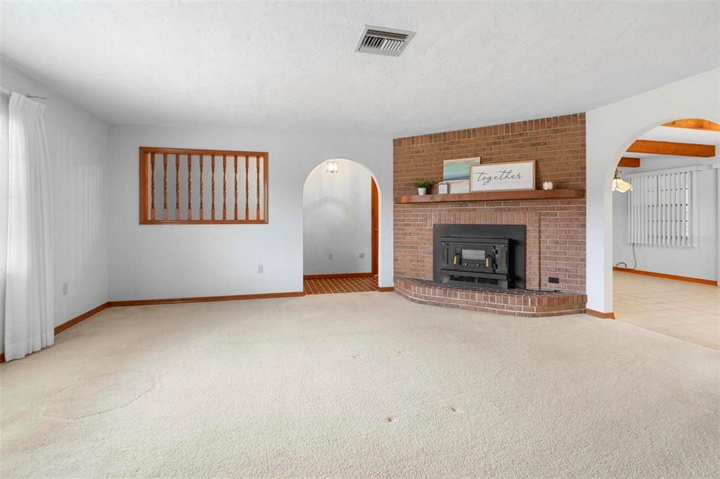 830 Freemans Farm Road DeLand, FL 32720 - Photo 9 of 43 Gallery Image 9