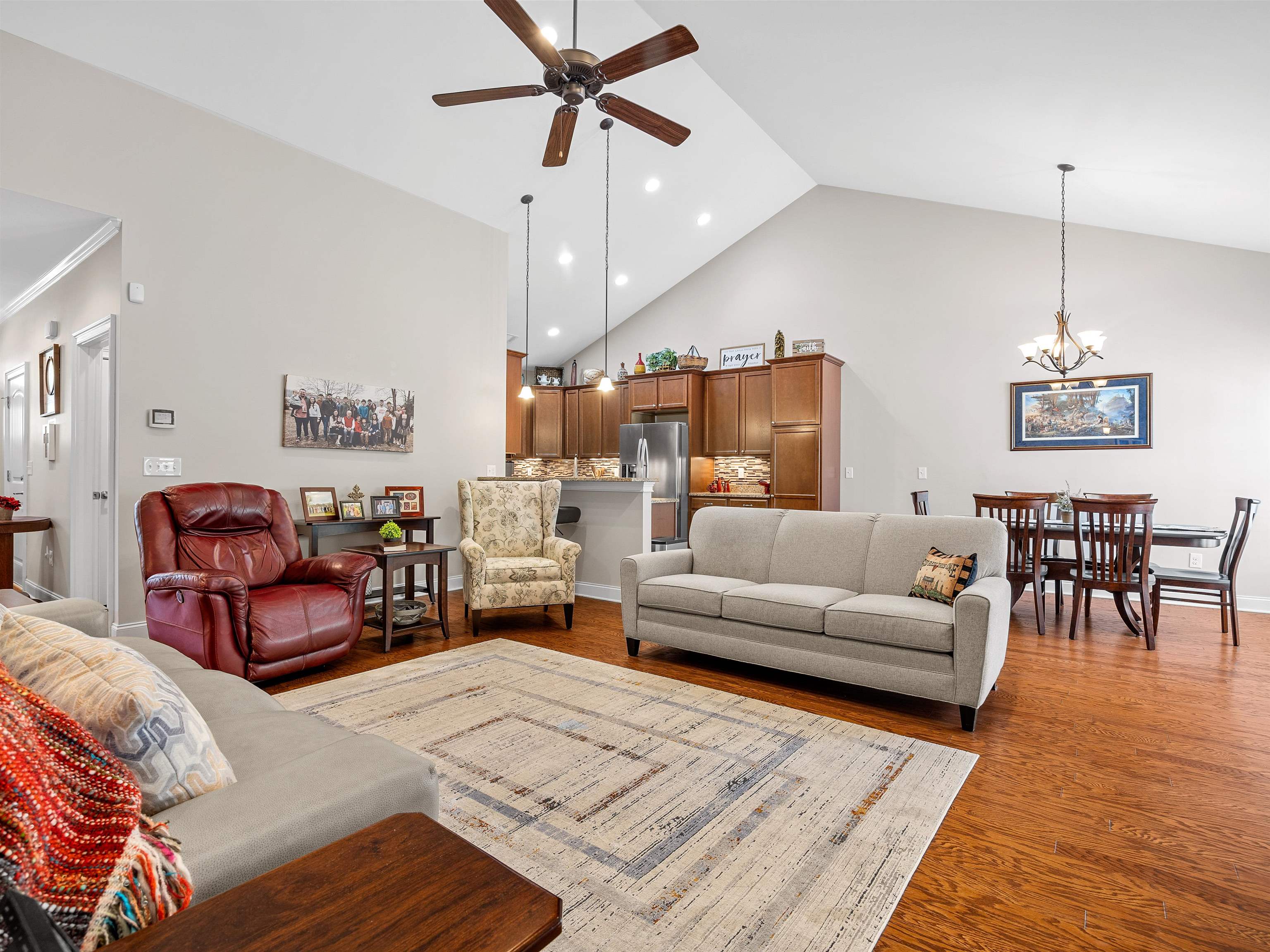170 Ravines Lane Spartanburg, SC 29301 - Photo 8 of 34 Gallery Image 8