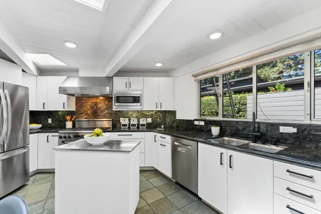 $16,800 | 705 Evergreen Street, Menlo Park, CA 94025