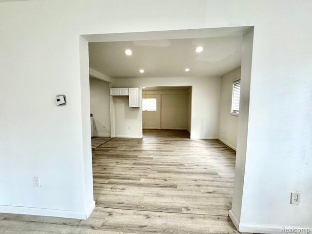 14364 Rutland Street Detroit, MI 48227 - Photo 5 of 19 IMG_1358.jpg
