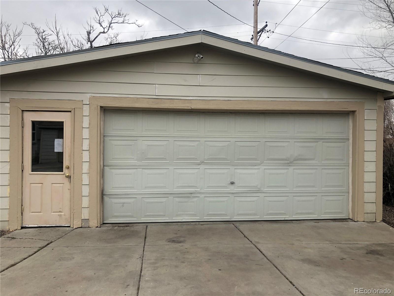 660 South Raleigh Street Denver, CO 80219 - Photo 4 of 21 a view of front door